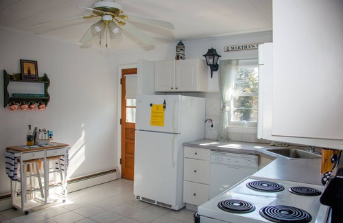 Vineyard Haven Condo | Heart of VH, walk to ferry, shops & restaurants. Pool, AC & beach gear provided!