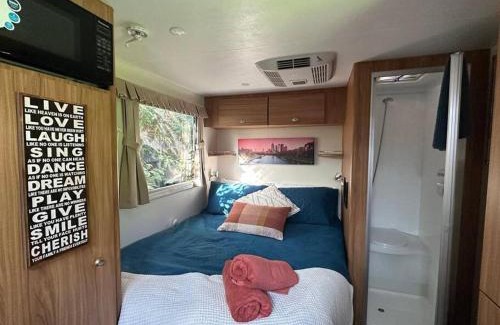 Heidelberg Apartment | Heated Caravan with all the trimmings