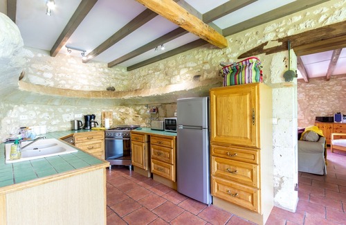 Pardaillan Villa | Heated pool, all on 1 level, rural location. Near to restaurants, historic towns