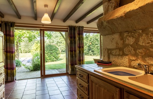 Pardaillan Villa | Heated pool, all on 1 level, rural location. Near to restaurants, historic towns