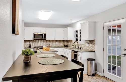 Rowlett House | Heated Pool and Hot tub in Rowlett/Game Room/Near Lakes