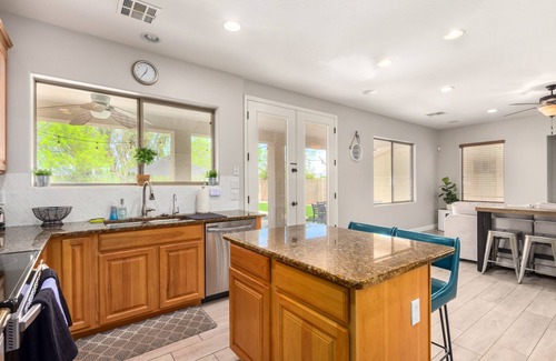 Mesa House | Heated pool and spa! 4 bedrooms, fire place, BBQ