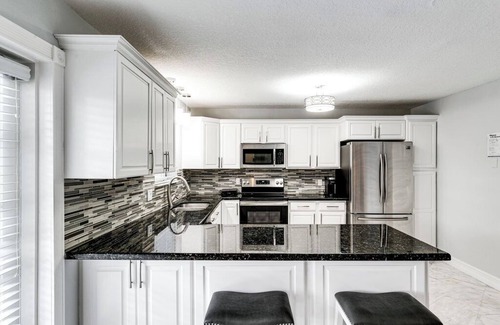 Coral Ridge Isles House | Heated Pool and Game Room