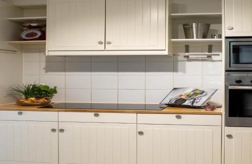 Koksijde-Bad House | Heated Pool & Beach Access