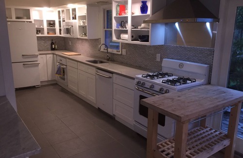 Grand Beach House | Heated Pool & Hot Tub, Golf Cart, 1 Block to Beach or Golf, 5mins to New Buffalo