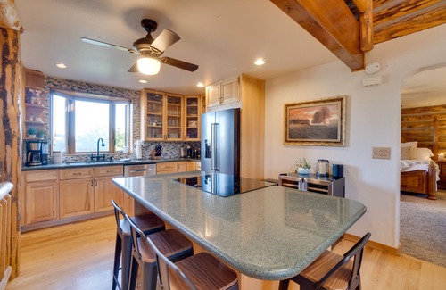 Parker House | Heated Pool + Mtn Views: Log Cabin in Parker!
