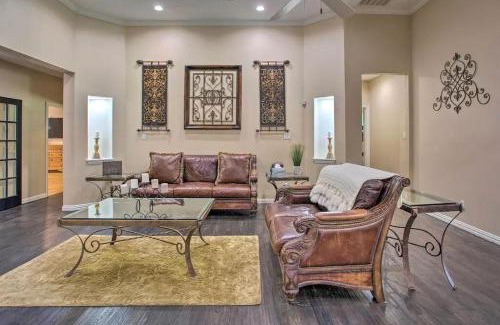 Allen Villa | Heated Pool, Pool Table, Hot Tub, Home Theatre, Guest House, Basketball Court, Sleeps-20