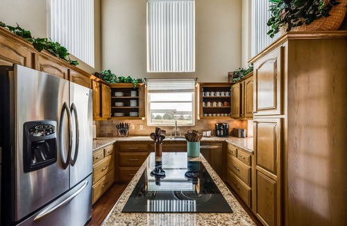 Rockwall House | Heated Pool & Spa! Pool Table! Sleeps 14-16 Adults