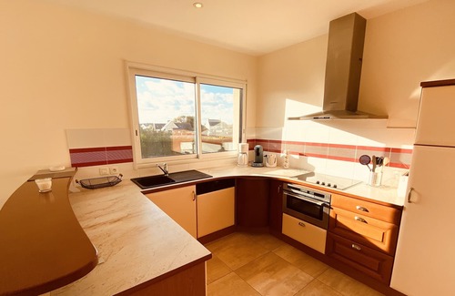 Santec House | HEATED PRIVATE SWIMMING POOL - Villa sleeps 15 300m from the beach