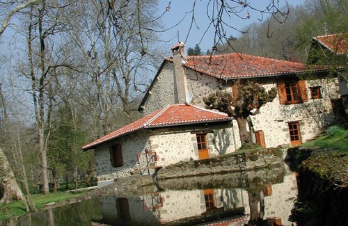 Rochechouart Cottage | Heated swimming pool end of May to September Moulin Coeur Oasis of Peace Nature Preserved