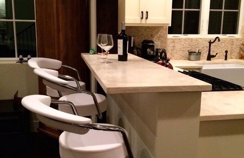 Dripping Springs House | Heaven in the Hills. Welcome to Monticello Cottage