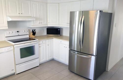 Consecon House | Heaven on Huycks Bay