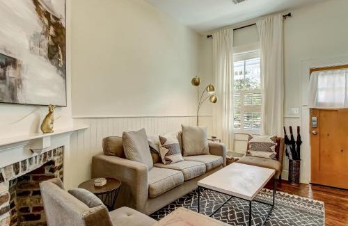 Beach Institute House | Heidi's Hideaway