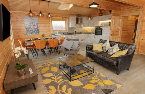 Bacup Cottage | HEIGHT END FARM LOG CABIN, luxury holiday cottage in Bacup