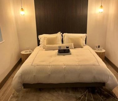 Ballina House | Heirloom Lodge