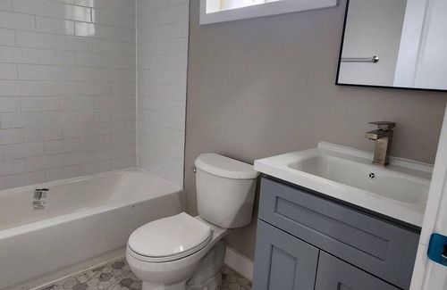Kingwood Hotel | Heldreth Motel