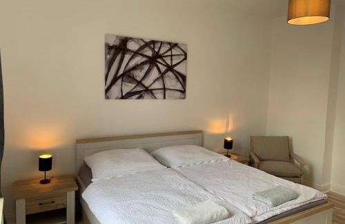 Neumuenster Apartment | Helle Freude! Modern Apartment in central Location