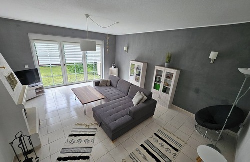 Wiendorf Apartment | Helle Stadtrandwohnung