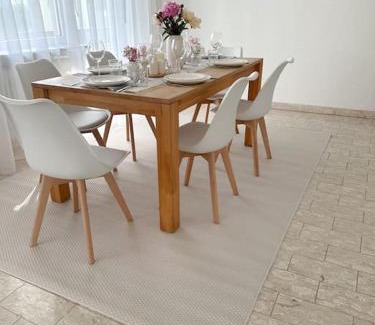 Prath Apartment | Helle Wohnung