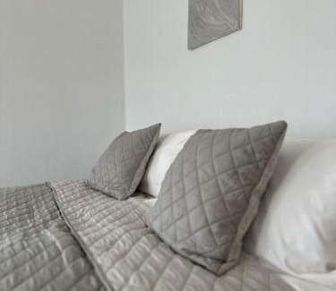 Prath Apartment | Helle Wohnung