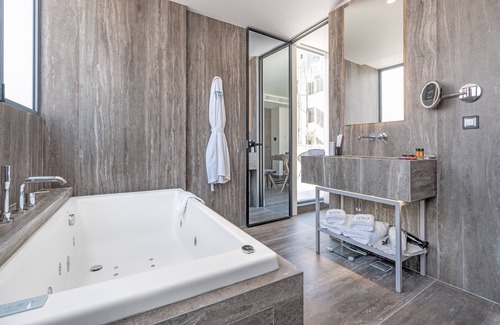 Monastiraki Hotel | Hellenic Vibes Smart Hotel