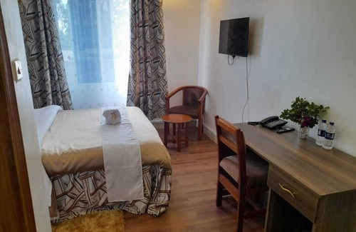 Kakamega House | Hellenis Guest House