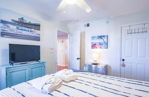 Folly Beach House | Hello Sunshine