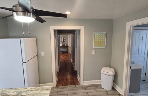 Wilmington Apartment | Hello, welcome to our COMFY 2 BEDROOM apartment located in Wilmington Delaware.