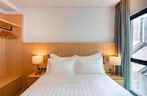 Hang Xanh Hotel | Hello World Saigon