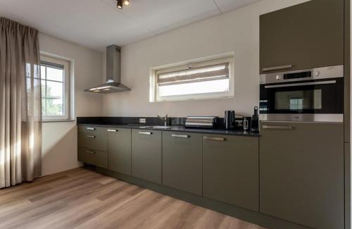 Ossenisse House | Hello Zeeland - Vakantiewoning Knuitershoek 84