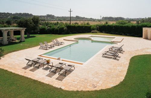Ceglie Messapica Villa | HelloApulia - Masseria Petra Antica - Charming Family Retreat with Private Pool in Itria Valle