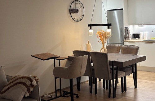 Pasila Apartment | Helmi Lodge 1-bedroom apartment near nature and Mall of Tripla Helsinki