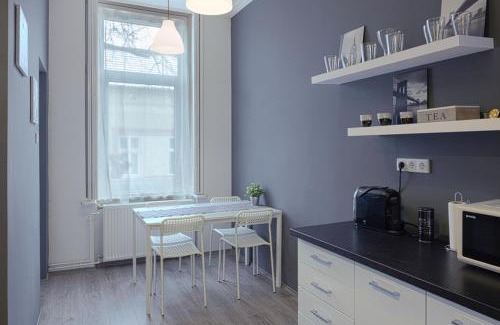 Kaposvar Apartment | HEMNES Apartman