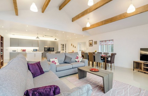 Haslingden Cottage | Hen House View 1 - UK41552