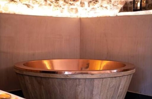 Scunthorpe Other | Hen Party & Large Groups: Luxury Manor House: Sleeps 24