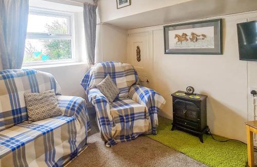 Rhiw House | Hendy