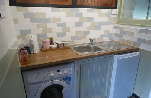 Corwen Cottage | Henfaes Isaf - Tranquil 16th Century Farmhouse near Snowdonia