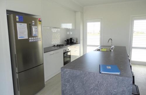 Port Victoria House | Henri's Place
