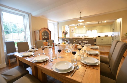 Beccles Cottage | HENSTEAD HALL, pet friendly, with a garden in Beccles