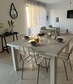 Saint-Igneuc House | Heol