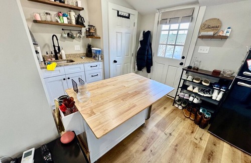 High Point Apartment | Hepler House- Garage Apartment