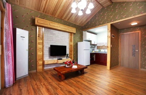 Gwangyang House | Herb Aroma Pension