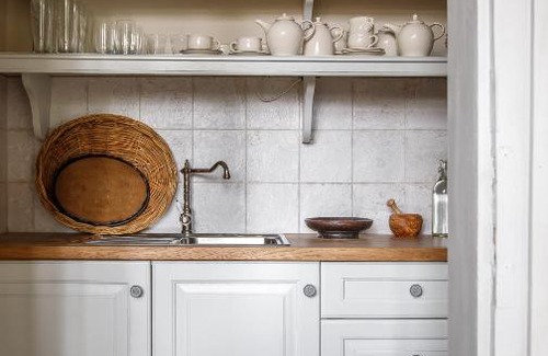Danszentmiklos Bed & Breakfast | Herba-ház