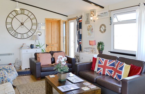 Dungeness Cottage | Here at Les Quatres Vents prepare to immerse yourself in the magic and beauty of Dungeness.