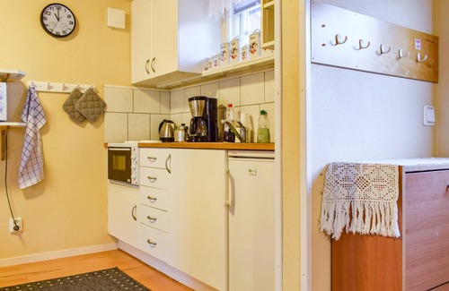 Lackeby House | Here you will stay in a cottage with a terrace that offers an incredibly beautiful and wide view of
