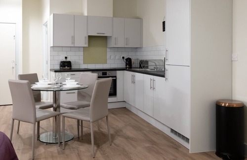 Hereford Apartment | HEREFORD CITY CENTRE – Apartment 7: Stylish Studio in City Centre, Sleeps 2