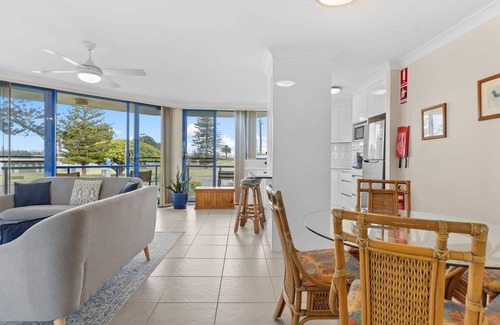 Tuncurry Apartment | Heritage 102 - Central Tuncurry Location!