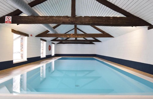Lavacherie House | Heritage Farmhouse in Lavacherie with Jacuzzi