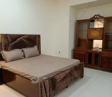 Delhi Apartment | Heritage home in Cannaught Place