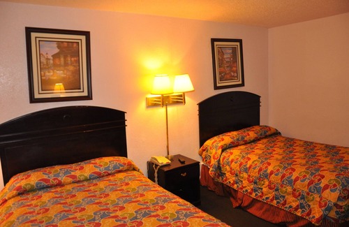 Beaumont Hotel | Heritage Inn